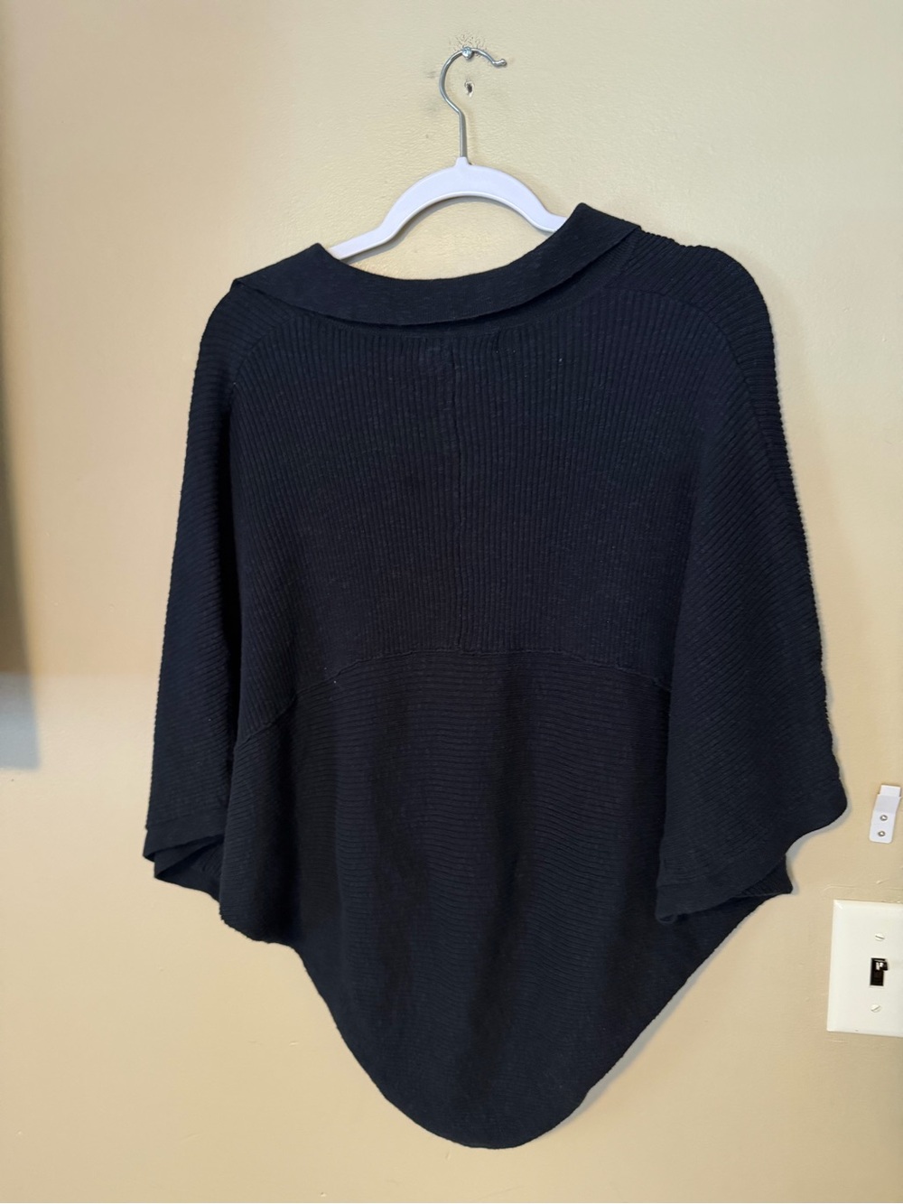 Free People Beach Marlie V-Neck Pullover Sweater in Black - Picture 4 of 6
